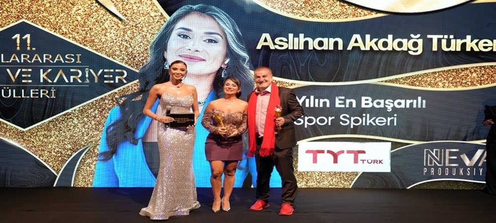 KALEMDEN KALEME UZANAN BİR GURUR GECESİ