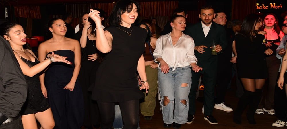 Şampiyonlarla doğum günü partisi