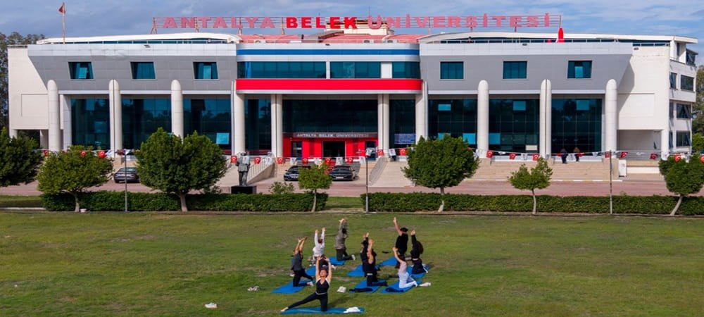 Kampüste sağlıklı yaşam molası; Açık havada yoga
