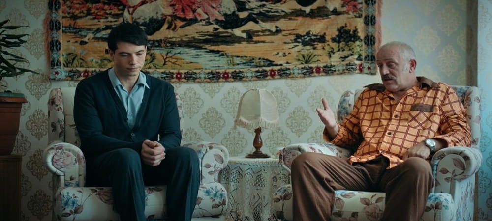 1980'li Yılların İzini Antikacılarda Sürdüler