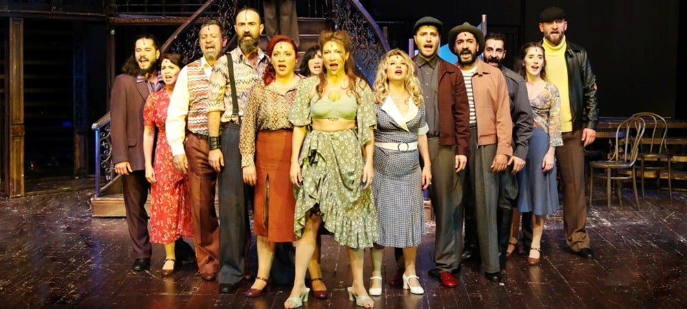 ŞEHRİN TİYATROSU “FOSFORLU CEVRİYE” OYUNUYLA BAHÇELİEVLER’DE